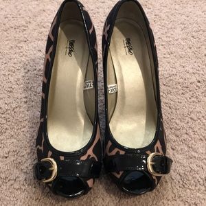 Mossimo pumps